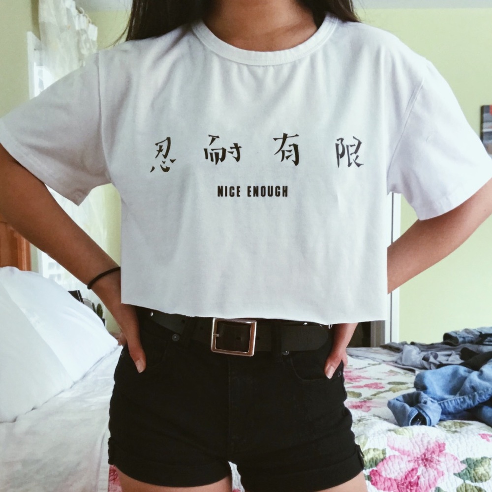 Cropped tee - Picture 2 of 2